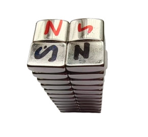 Son şirket blogları hakkında Oriented Magnetization Design for NdFeB Motor Magnets: The Secret to Improving Motor Performance