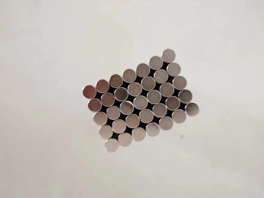 Son şirket blogları hakkında Süper güçlü manyetik kuvvetin harikalarını keşfedin: 12.000 Gauss Neodim Çubuk Mıknatıslar