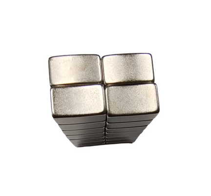 satın al NdFeB DC Motor Ark Mıknatısları Düz ​​Şanzımanlar İçin Güçlü Daimi Mıknatıs online manufacture