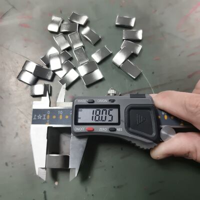 satın al Two Sides Curved Strong Arc Neodymium Magnets Smooth Coating For Small Wind Turbine online manufacture