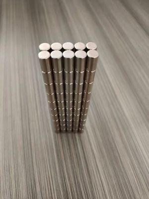 satın al Çift NiCuNi Süper Güçlü Disk Mıknatıslar Yüksek Mukavemet Sınıfı N52 NdFeB Daimi Mıknatıs online manufacture